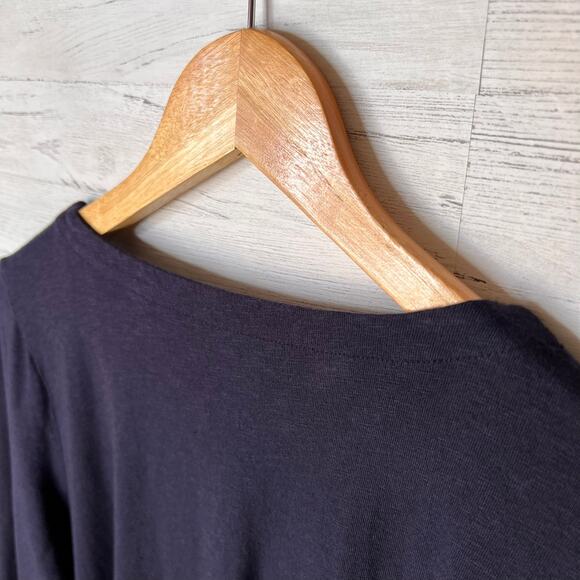 Talbots Top Womens Size MP Navy Split-Neck Embroidered Tunic Floral Detail - Picture 14 of 16